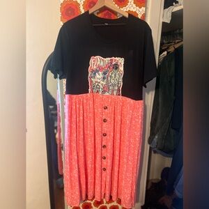 ONE OF A KIND Bunkers Attic band t-shirt dress